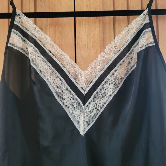 Victoria’s Secret Black Satin Lace Nightgown Slip Size L Sheer Adjustable Straps - Picture 5 of 14